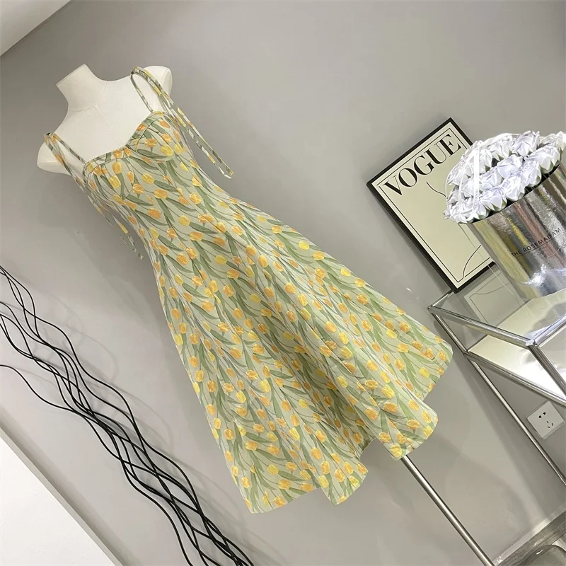 2023 Summer New Beach Skirt French Tulip Print Long Dress Vintage Fragmented Flower Strap Casual Dress