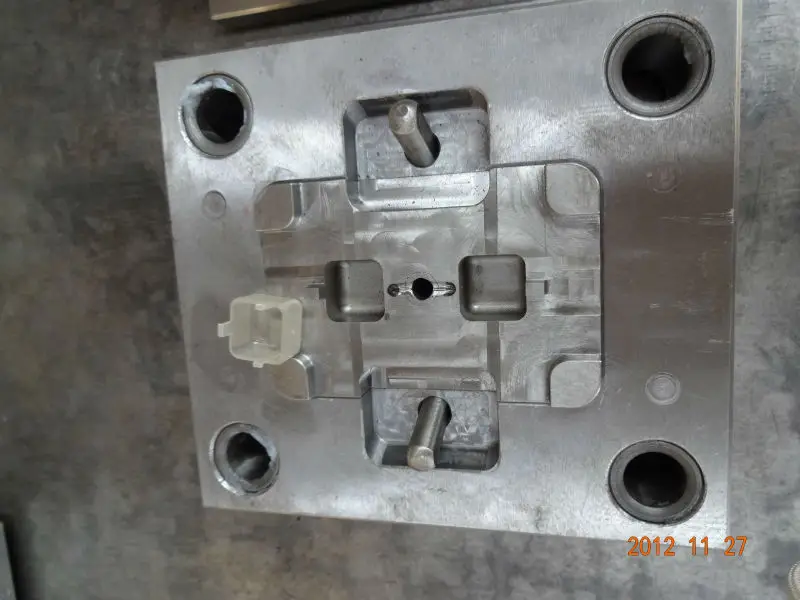 Custom plastic injection mold molding molds for new product design