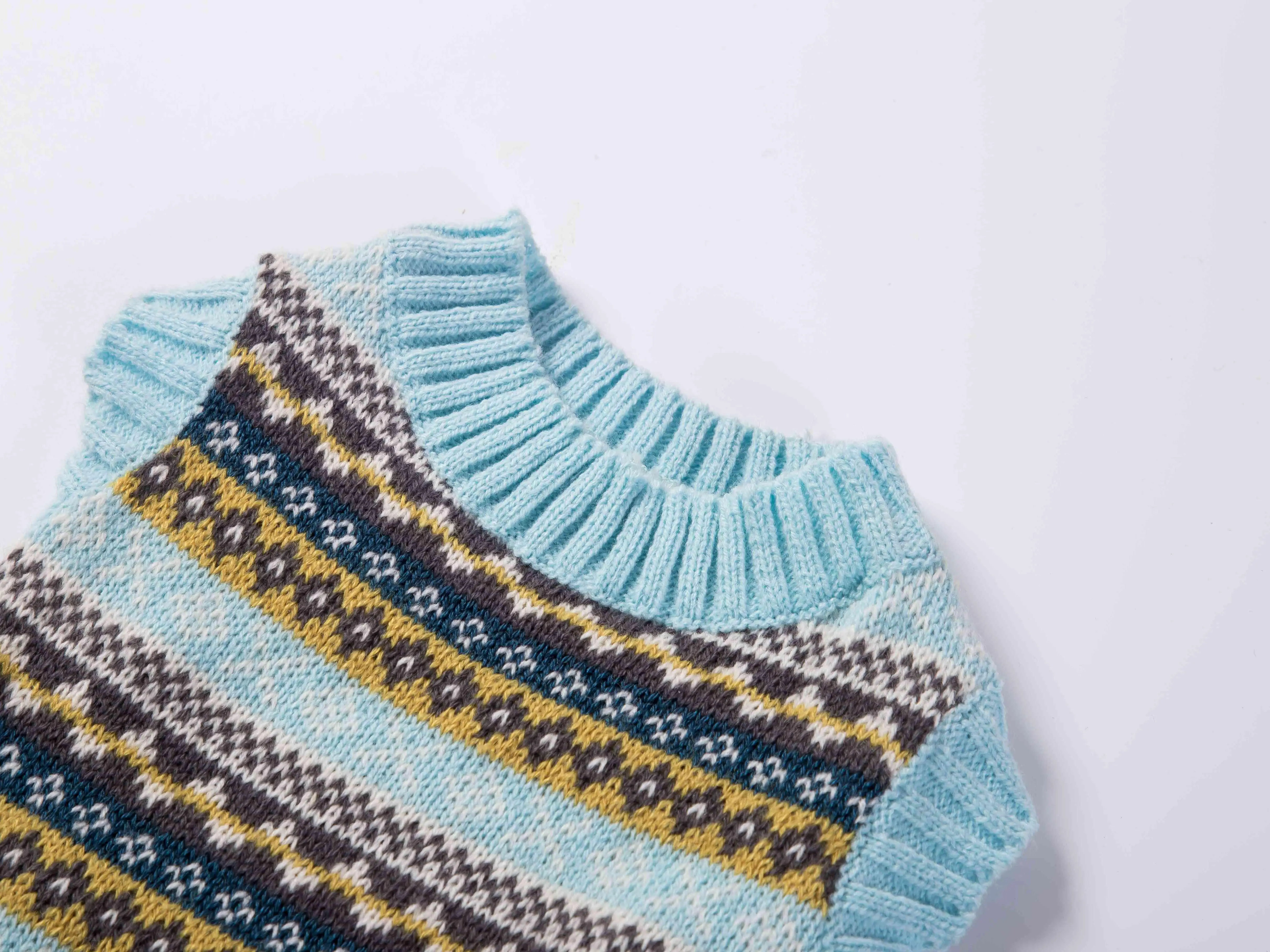 Blue striped multi-pattern design soft and comfortable no-strangle pet sweater