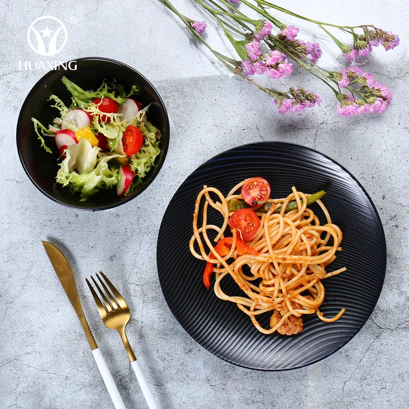 wholesale modern ceramics porcelain black embossed design royal black crockery ceramic dinnerware sets