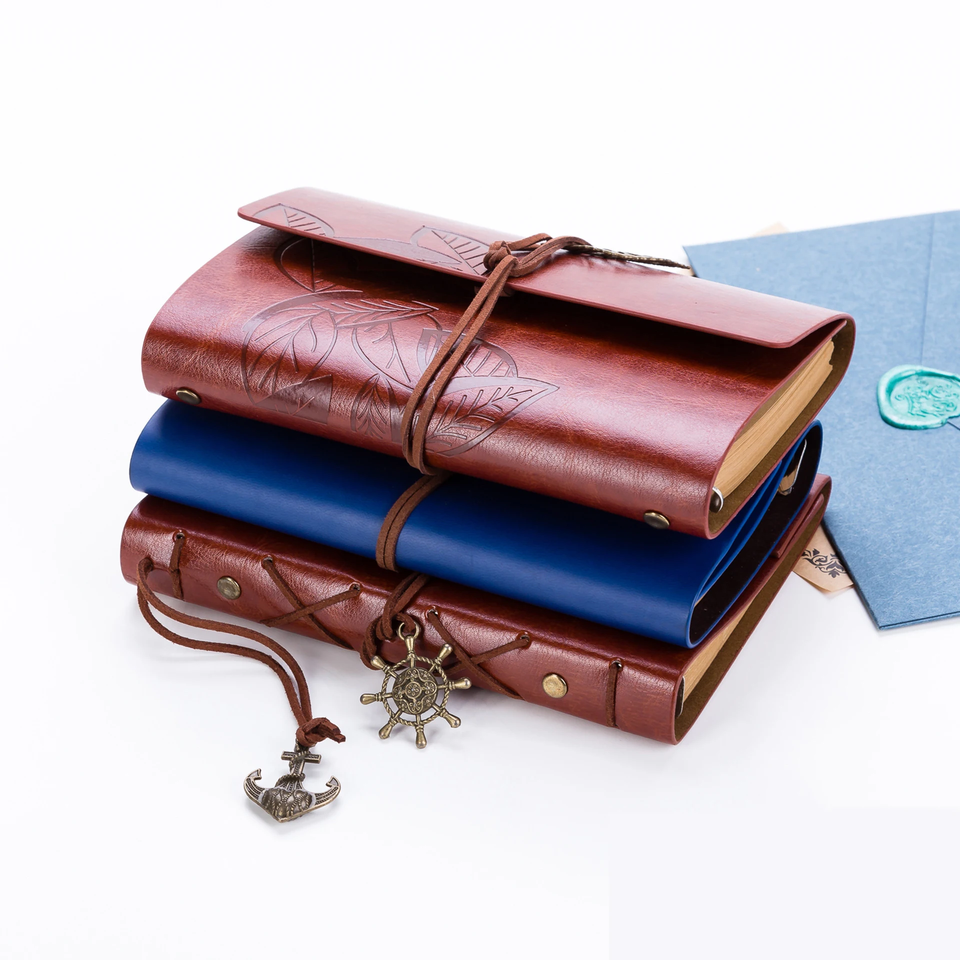 Креативный индивидуальный деловой подарочный набор ретро кожаный блокнот с перьевой ручкой и чернилами окончание учебного сезона канцелярские принадлежности