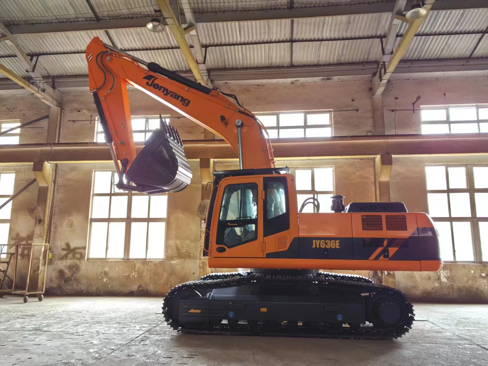 [2024 Year End Promotion] JONYANG Brand New 35T 1.53CBM Bucket Crawler Excavator JY636E on sale (With Cold Start)