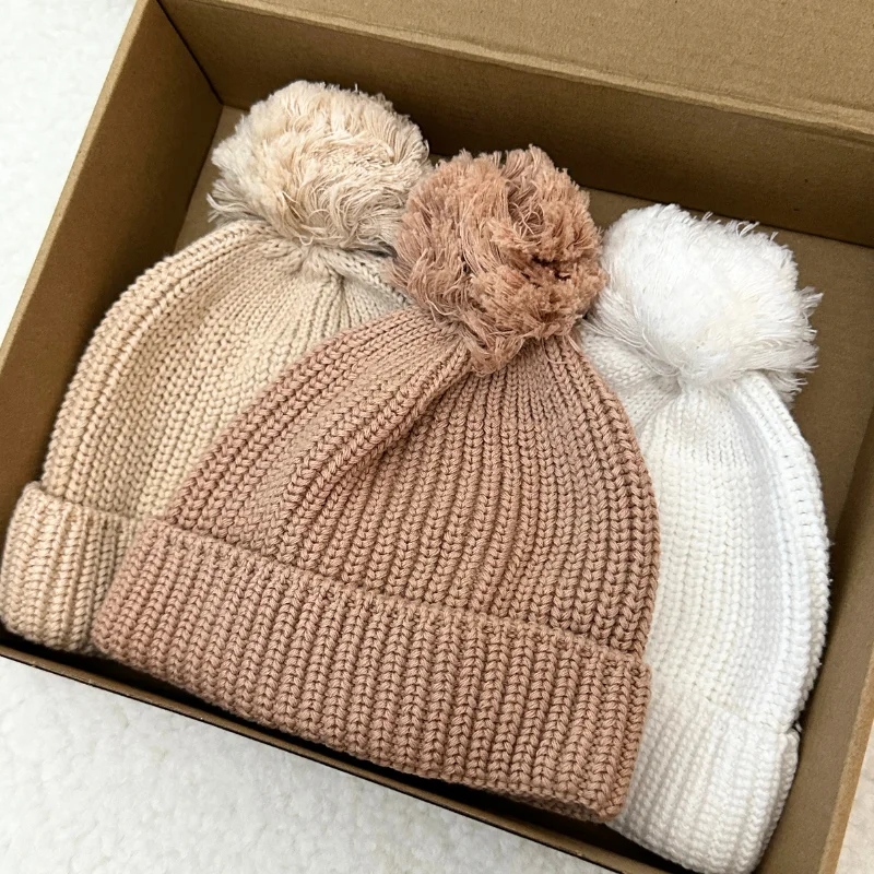Customization Pattern Color Cotton Hand Knitted Beanies for Newborn to Toddler Boys and Girls Infant Pom Pom Hats For Winter