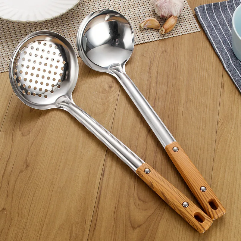Best-selling restaurant stainless steel cooking tools wooden handle spatula