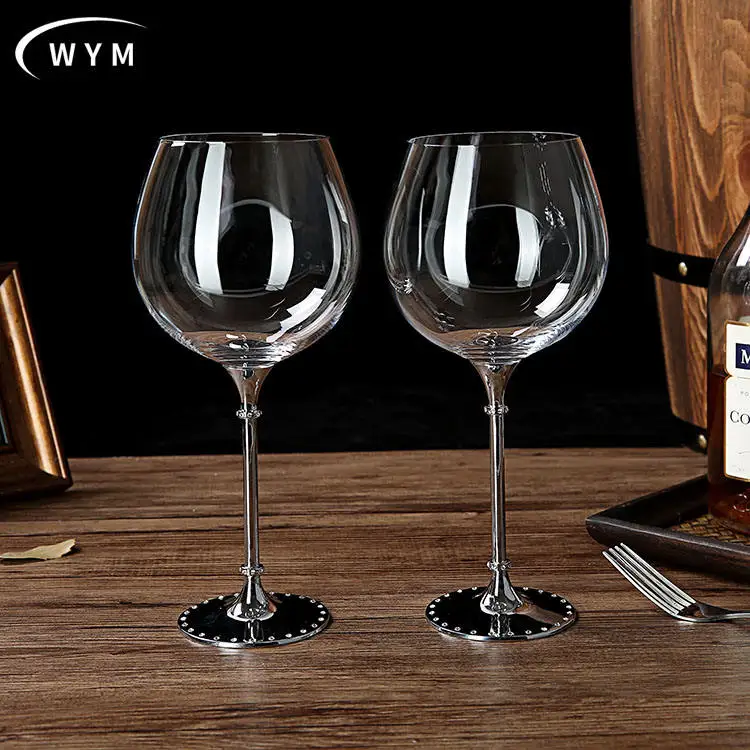Red grape wine glass factory Hot Sale Glasses high-end household European crystal diamond red wine glass Metal Red Wine Glass