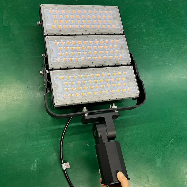 High Mast pole flood light max1500W IP66 IK09 CE RoHS listed Amber flood light