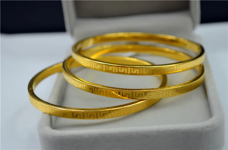 Guangzhou Jewelry 24 Carat Arab Gold Plated Bangle, Wholesale Dubai Simple Design Gold Bracelet Bangle for Women