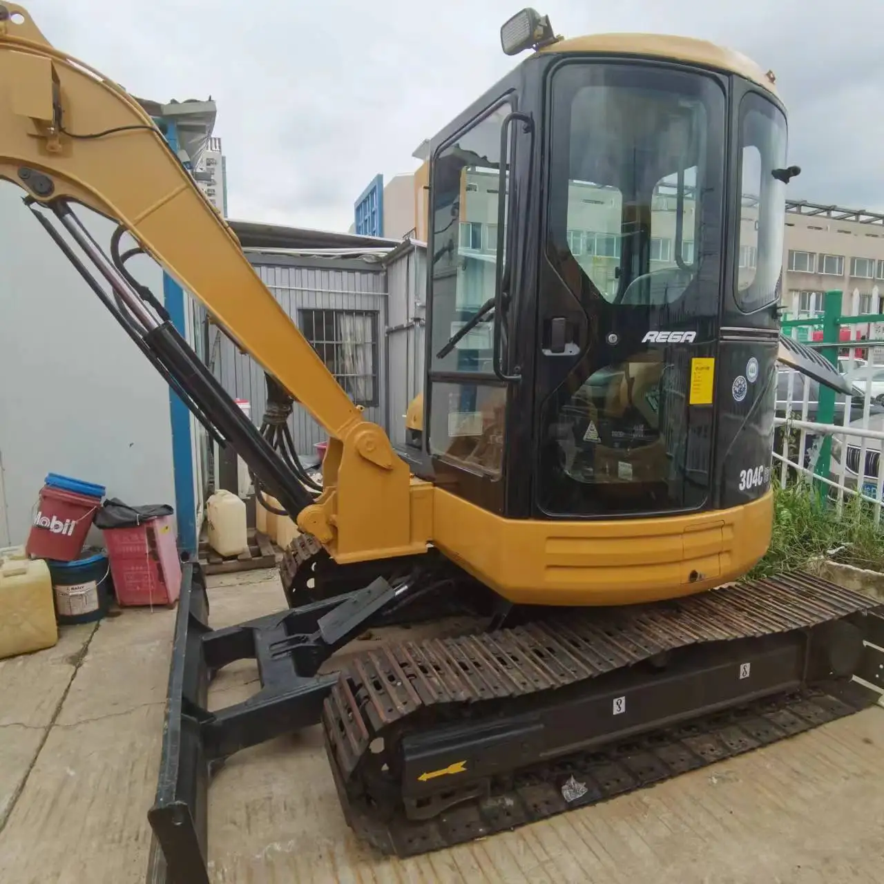 Caterpillar Mini Excavator cat 304C 4ton Second Hand Micro Crawler Digger Cat 304 305 306 307 usd Excavator for garden home use