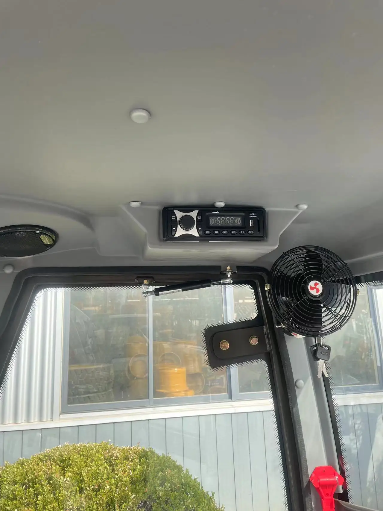 Euro Popular selling Electric joystick mini tractor loader 2ton telescopic wheel loader diesel engine 58kw