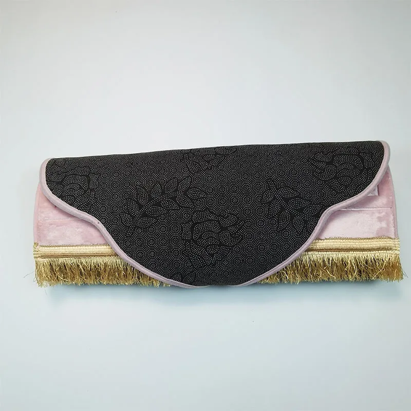 Wholesale Embossed Raschel Carpet With Tassel Prayer Mat Manufacturers Wholesale Prayer Mat