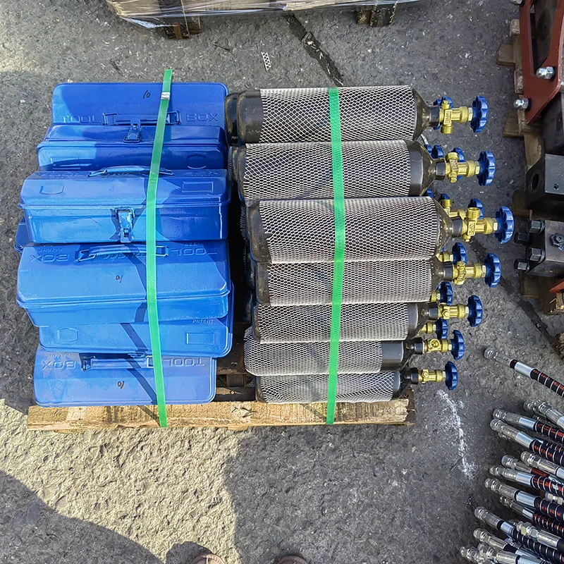 yantai  Wholesale Of New Materials 35-190mm hydraulic  breaker chisel hydraulic breaker parts