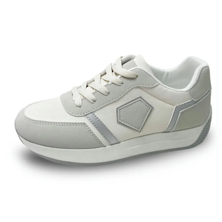 Wholesale Direct Sales Women Sneakers Casual Shoes Fashion Trend Sports Shoes For Women Walking Style Shoes