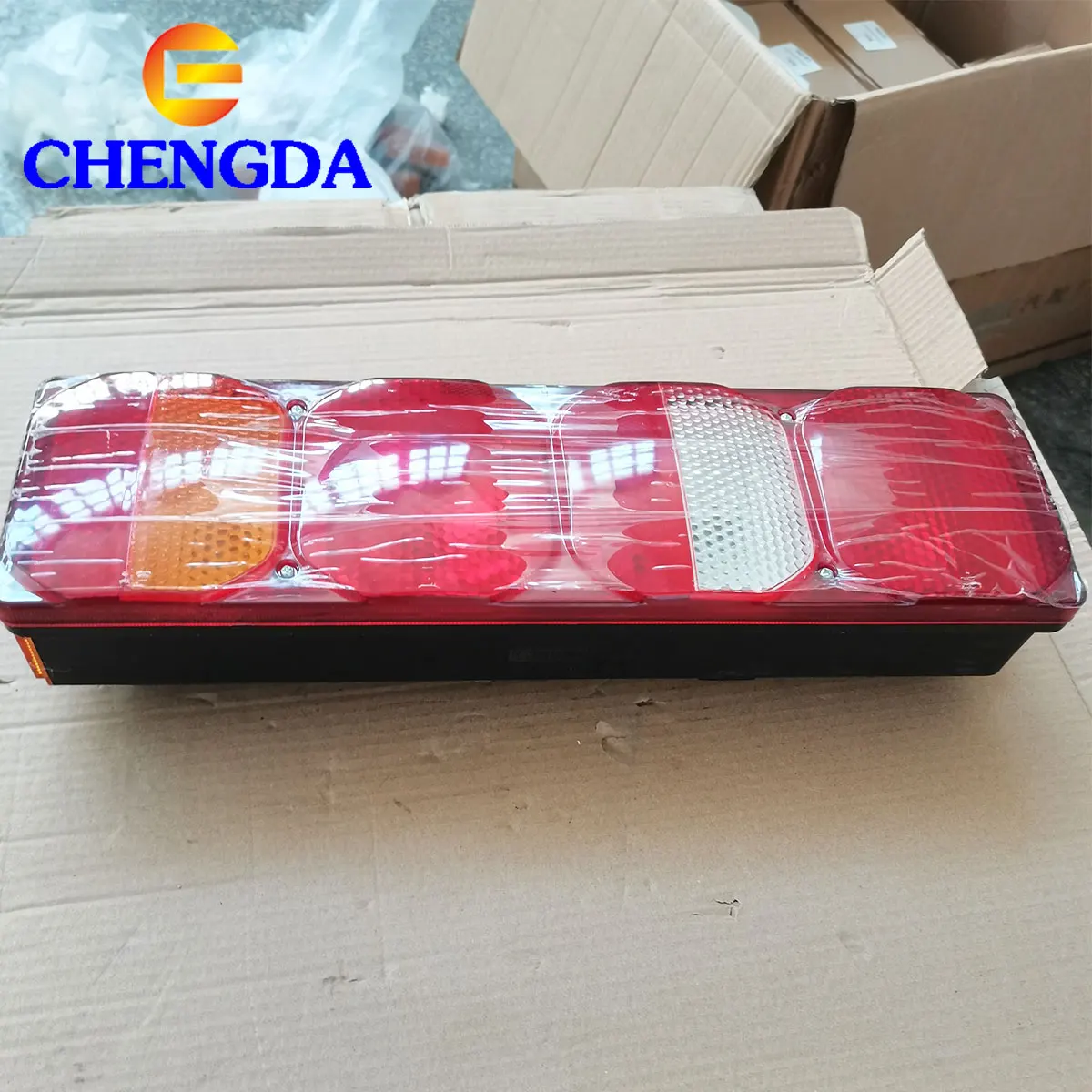 Sinotruk Howo Truck Parts Accessories Headlamp