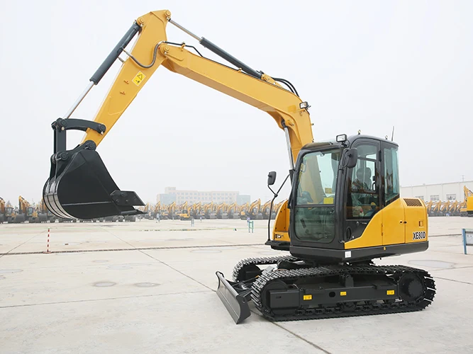 Hot Selling 8 Ton Small Crawler Excavator  XE80D with break hammer with Good Product Quality