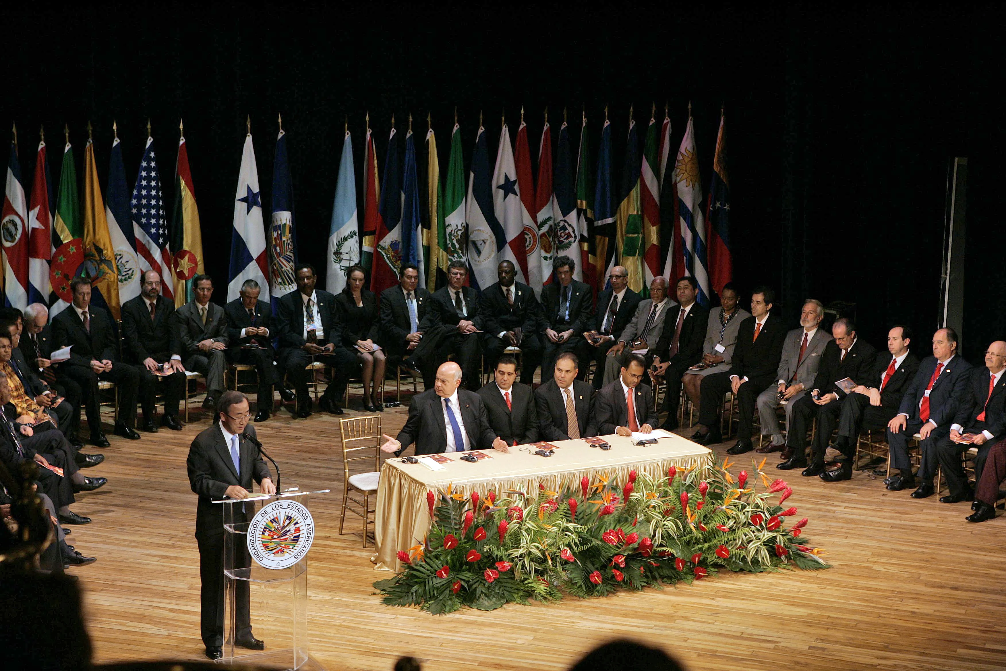 Multi language translation conference IR simultaneous interpretation equipment