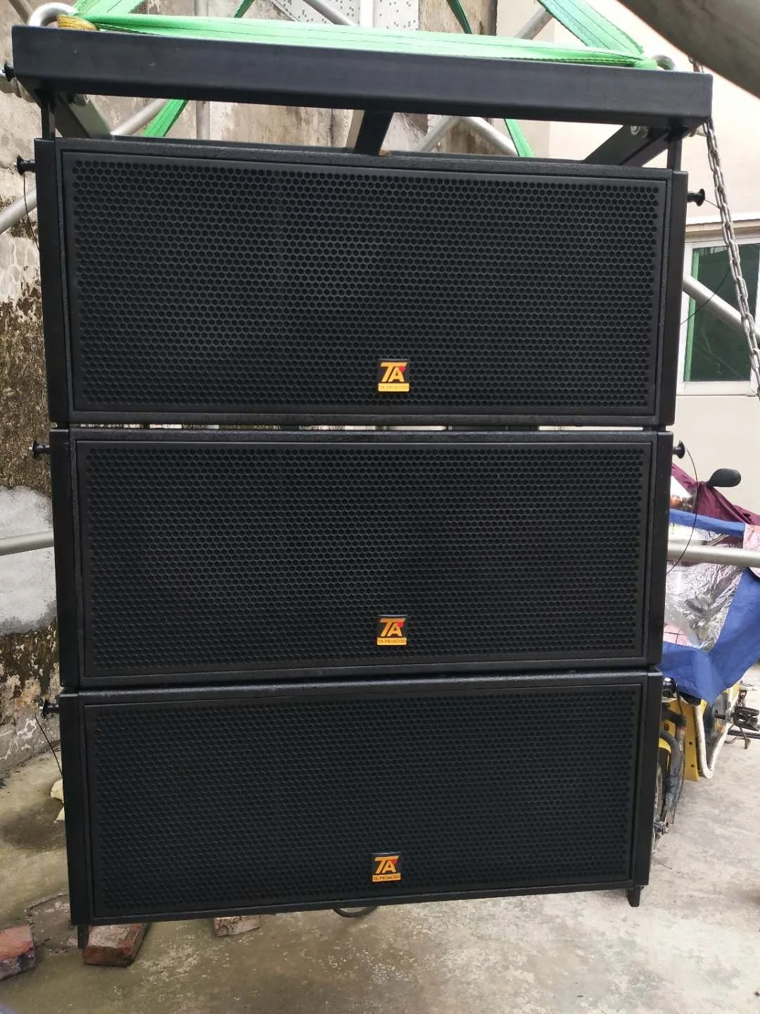 3 Way Neodymium Concert Line Array Speaker with Amplifier Module