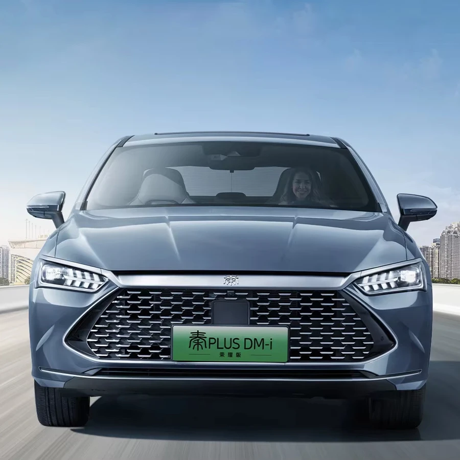 Дешевый гибридный автомобиль BYD Qin PLUS 2024 dm-i 55 км PHEV, Китай, Новый энергетический автомобиль, электромобиль
