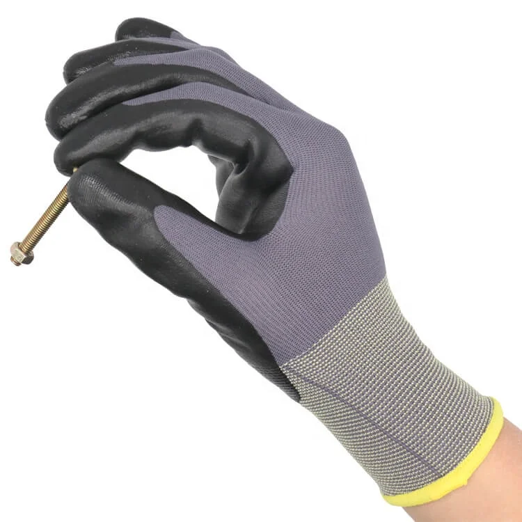  Серые нейлоновые рабочие перчатки Maxglove с нитриловым