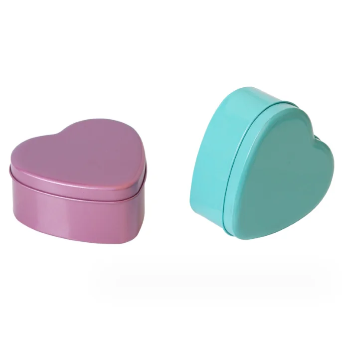 love heart tin box 2.png