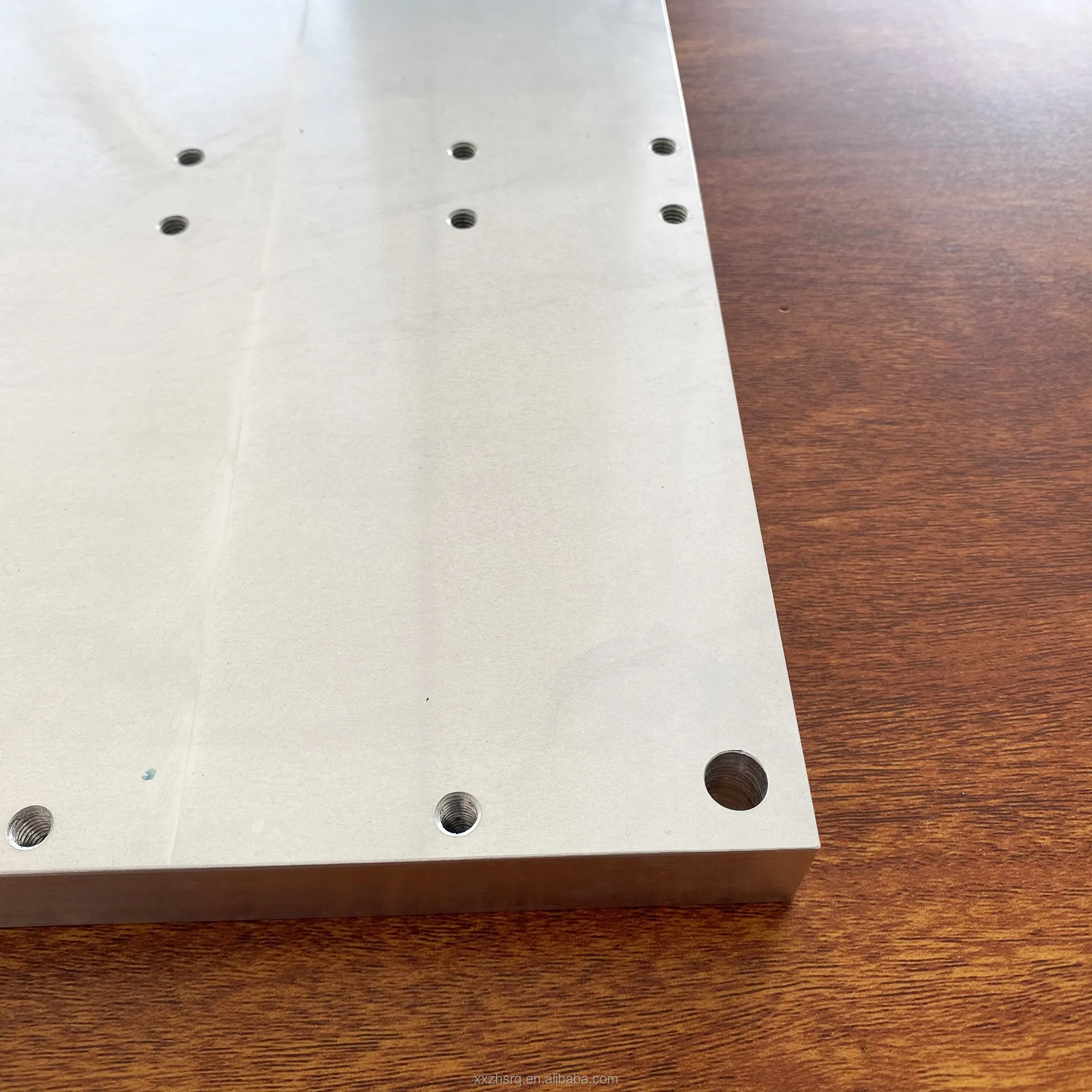 Electric Cooling Cold Plate Chiller Design