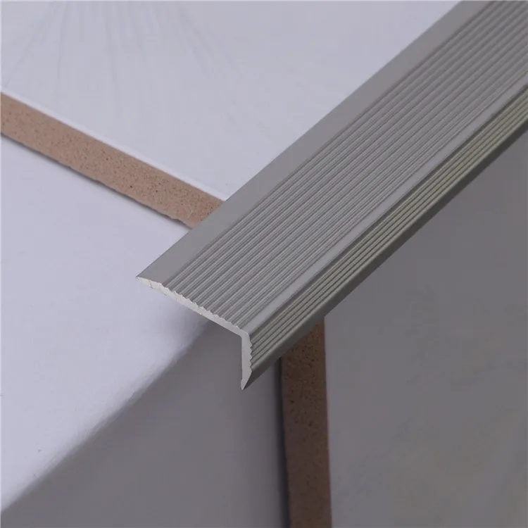 Anti Slip Aluminium Stair Nosing Carborundum Stair Nosing Strips for Ceramic Stair