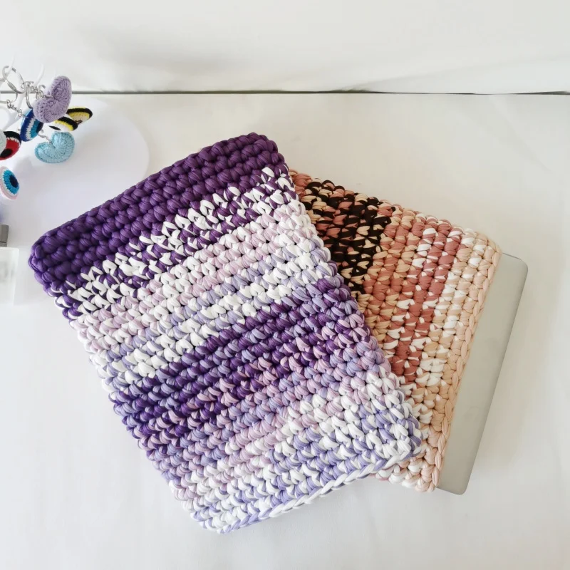 New Luxury Hand Crocheted T Shirt Yarn Computer Sleeve Bag Handmade Laptop Sleeve Case