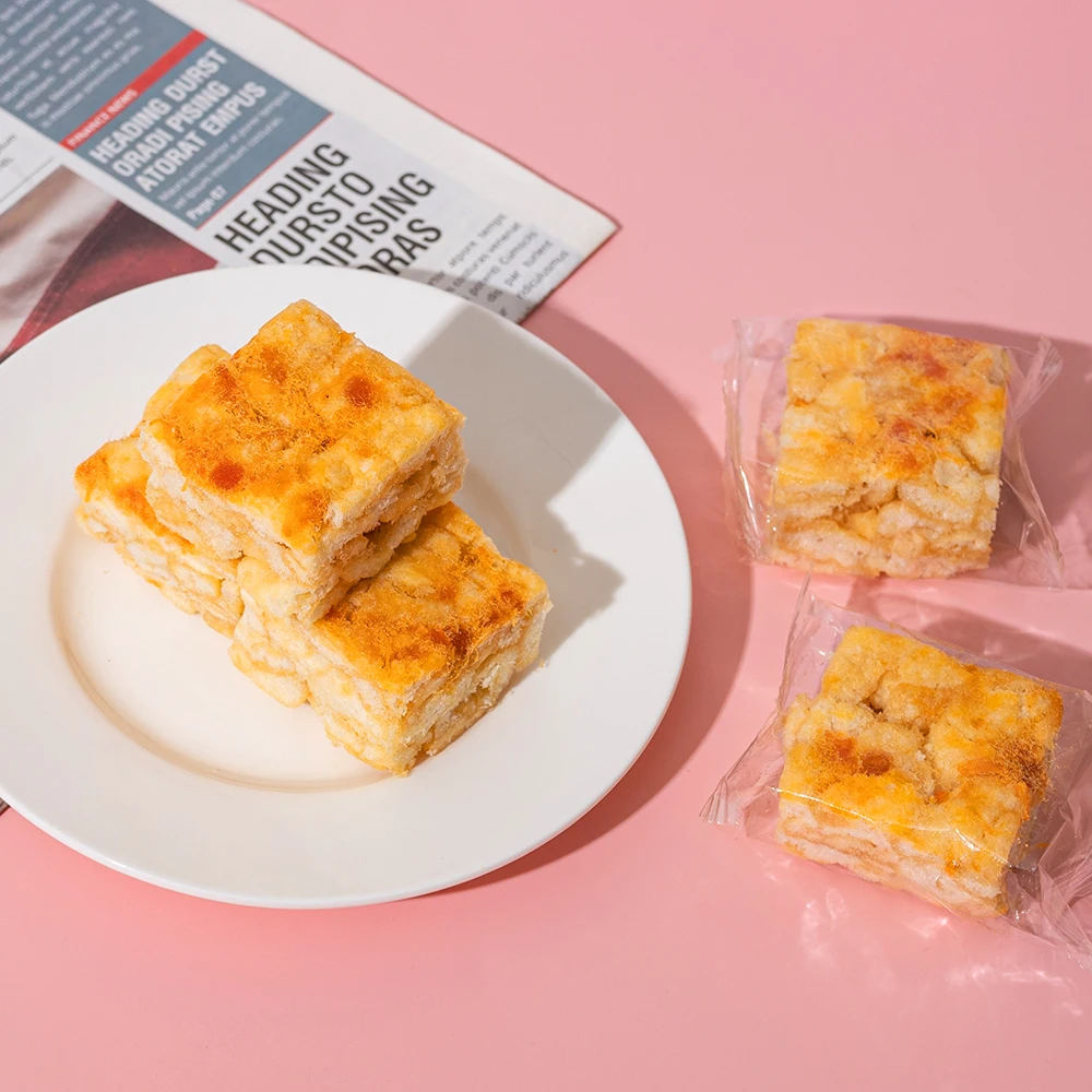 Healthy Foods Snack Tradition Chinese New Year Snacks Egg Sachima Dried Meat Floss/Fruit Flavor Sachima Wholesale