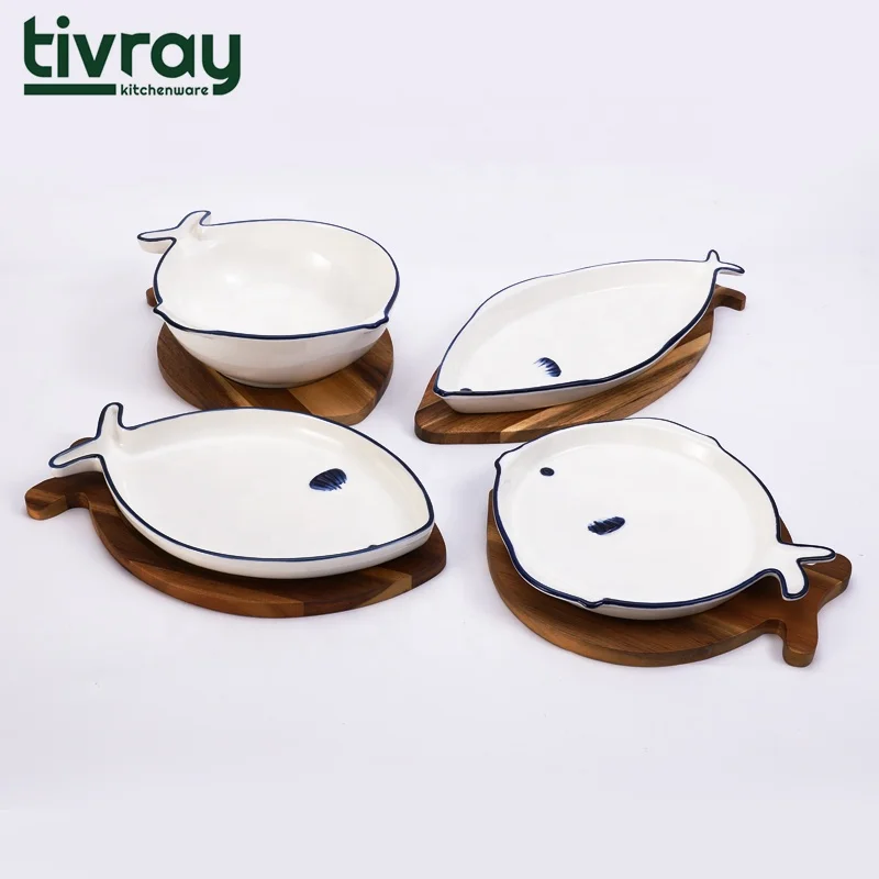 Tivray Custom Fish Shape Design White Large Porcelain Bowl With Wooden Tray Factory Best Seller Fish Bowl for Salad