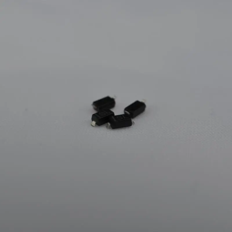 Упаковка импульсных диодов LL4148 Minimelf SMD 4148