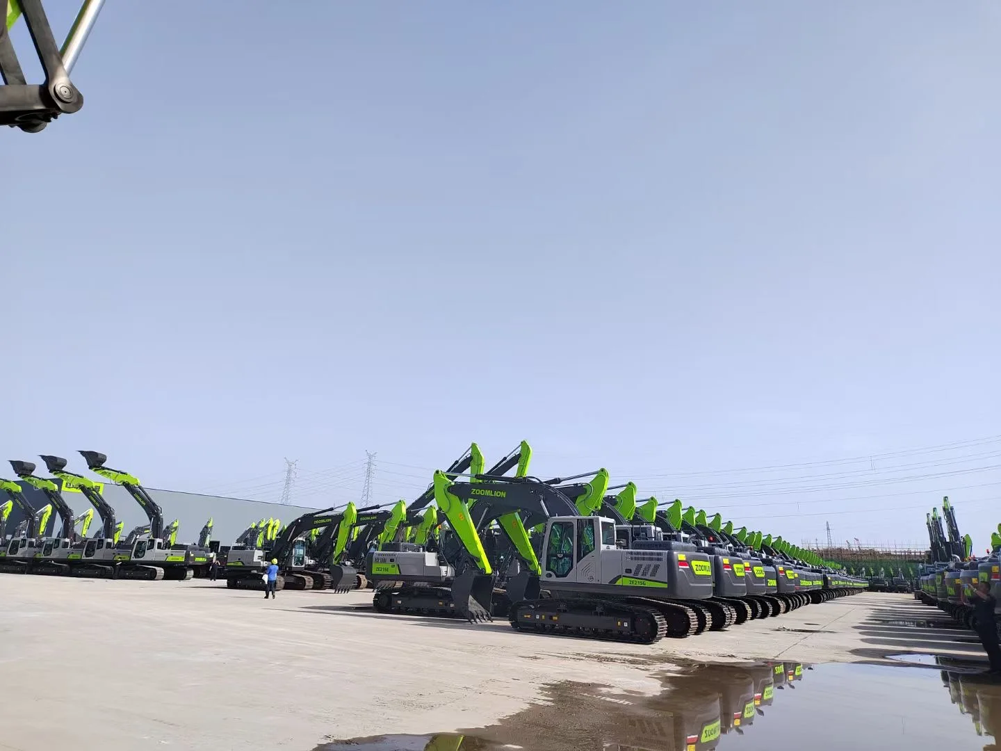 ZE215G Zoomlion 22-тонный ковшовый экскаватор 22Т с мощным двигателем по низкой цене