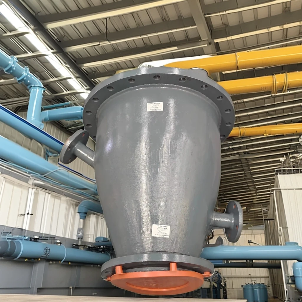 Anticorrosion PTFE Lined Iron Pipe Spool 110mm Malleable Iron Casting Forging PN16 Water Pressure 12mm Size Pipe Fittings