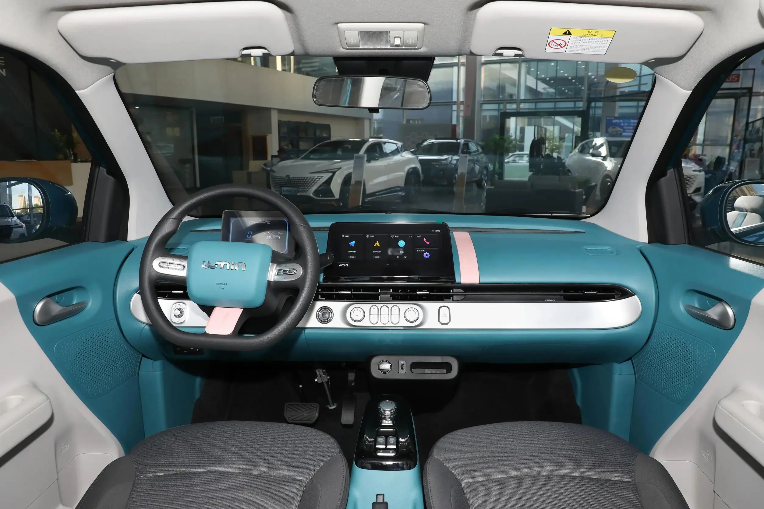 2024 Chinese cars changan lumi electric car 210km range new energy vehicles electric car adult