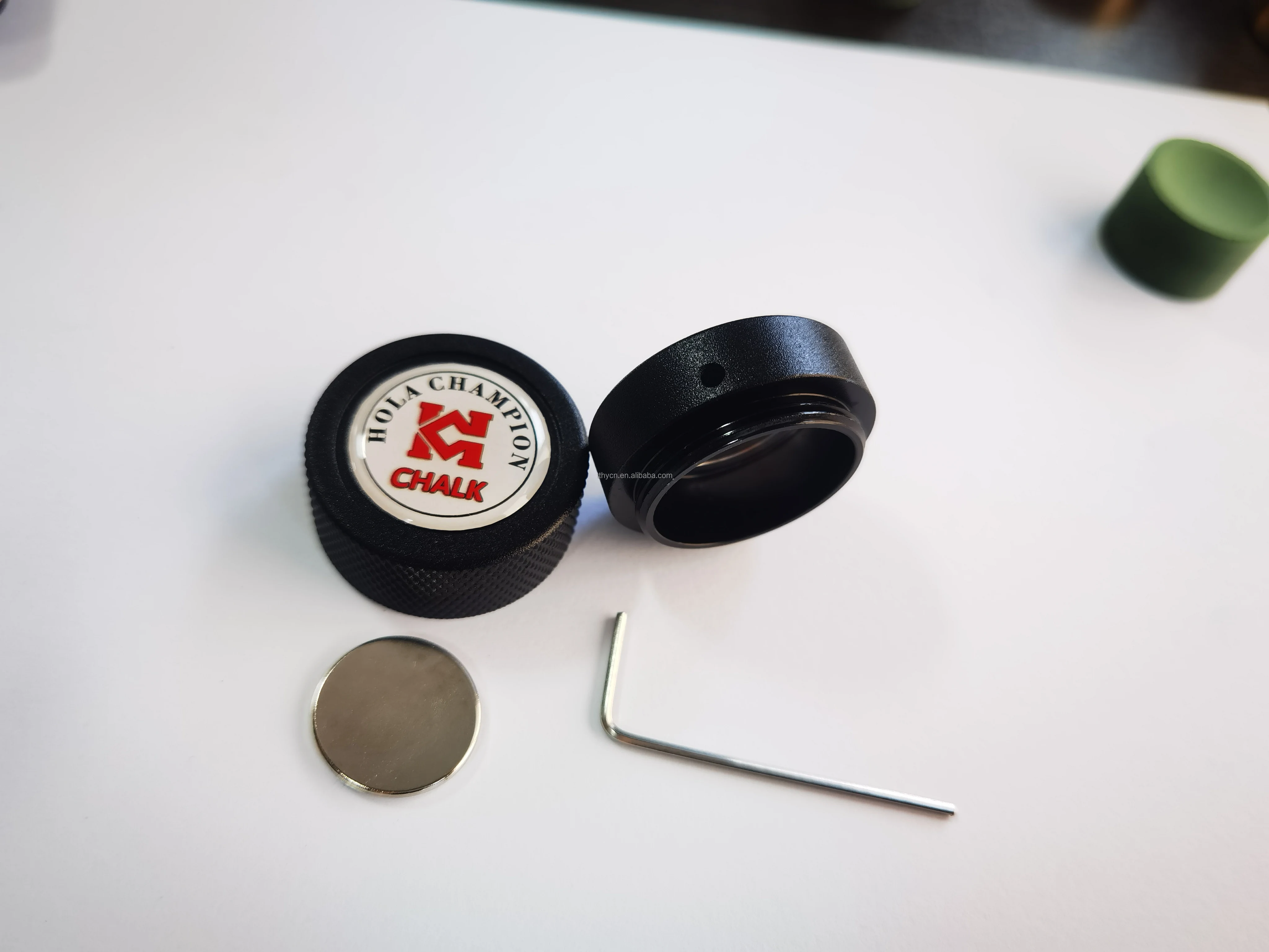 Brand customization Gray round Chalk for snooker cue pool cue Nodust chalk oil chalk