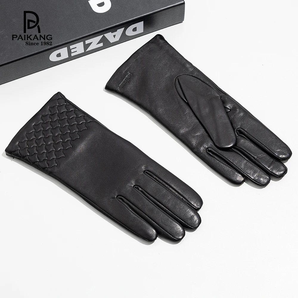 Fashion Women Winter Black Embroidered Star Touch Screen Leather Gloves