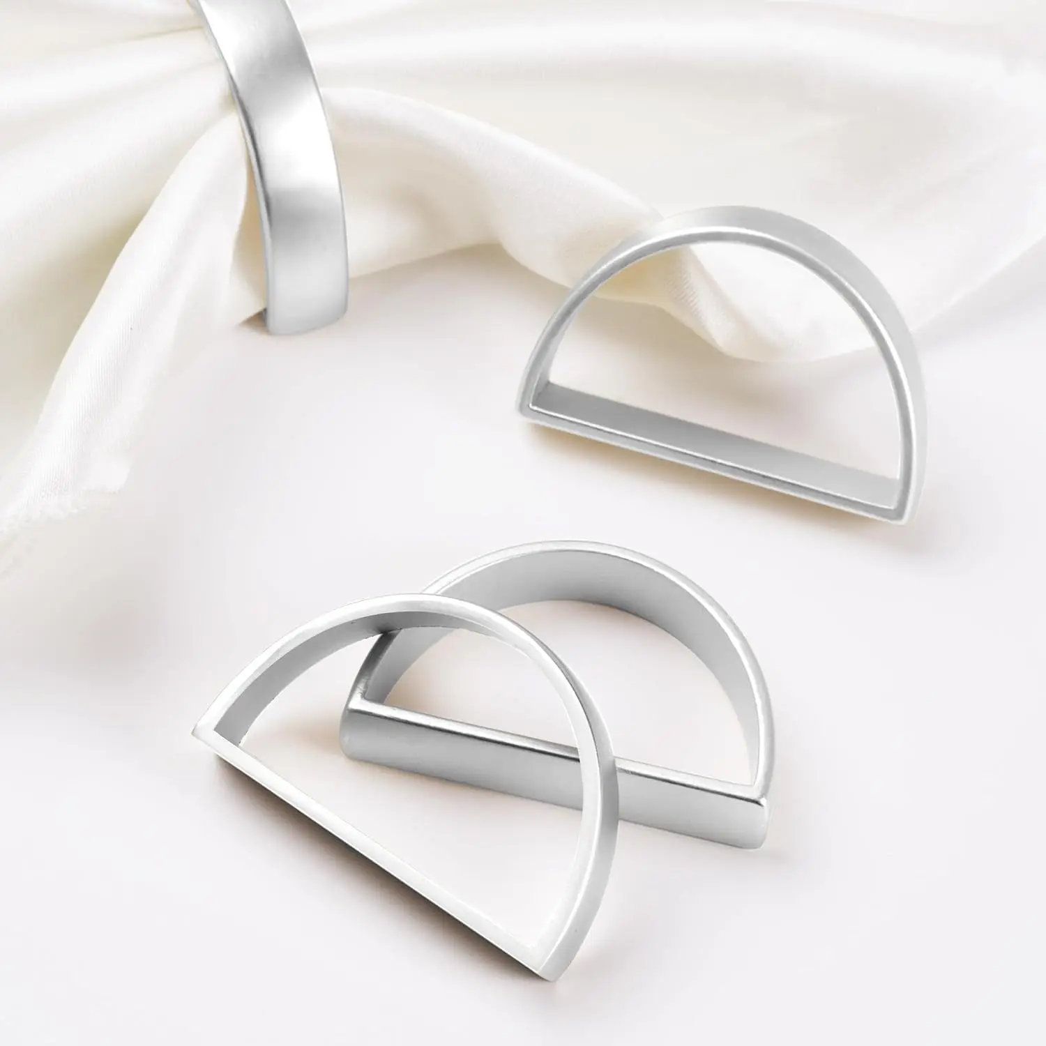New Product Ideas 2024 Table Christmas Napkin Rings Gold Silver Color for Holiday Party Dining Napkin Ring Holder