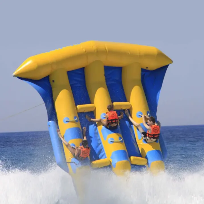 0.65, 0.9mm PVC Wholesale inflatable fly fish banana boat for sale 5/6/7/8 people to sit