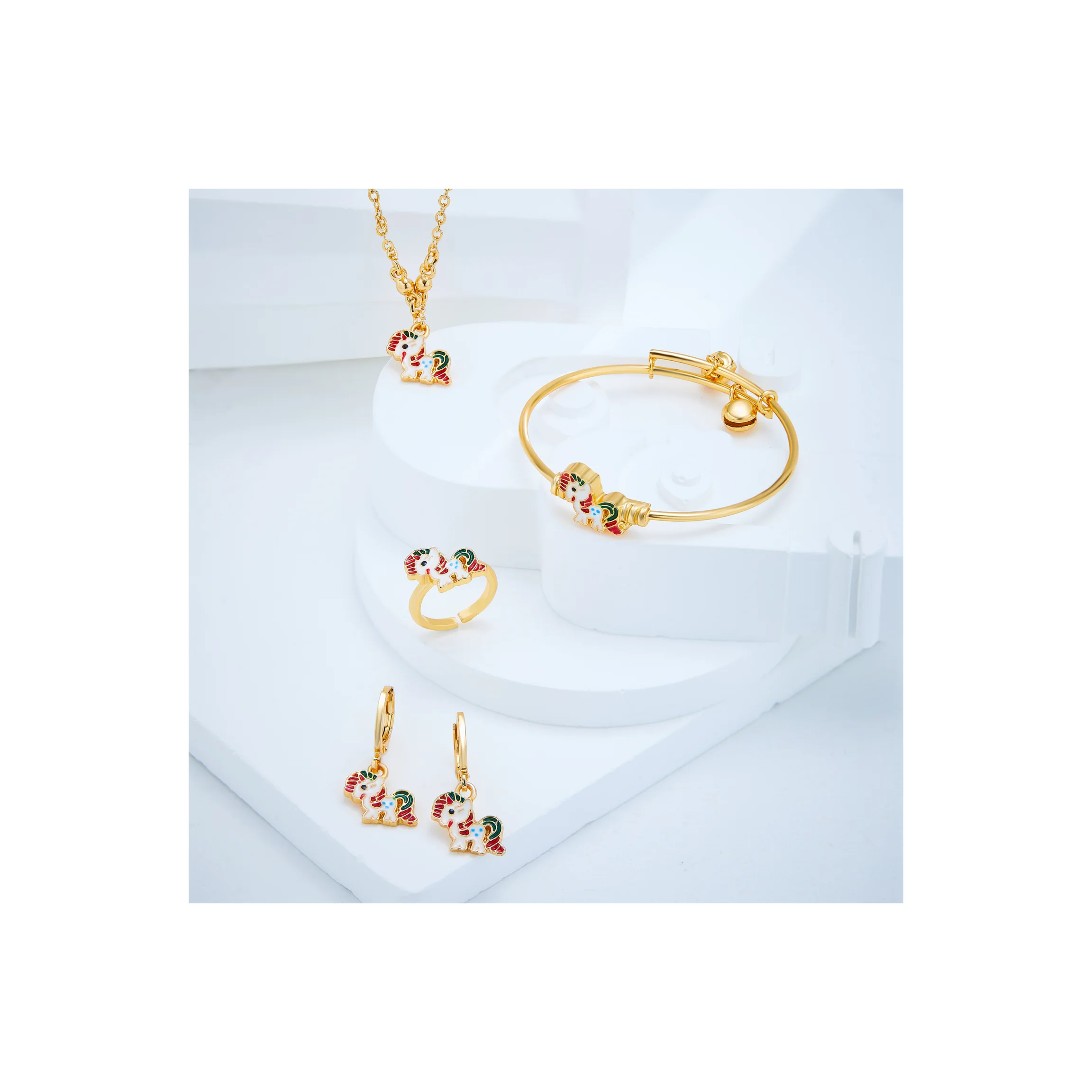 Fashion Accessories Set Unicorn 5 Piece Set Cute New Fashion Horse Bell Bracelet Necklace Earrings Ring