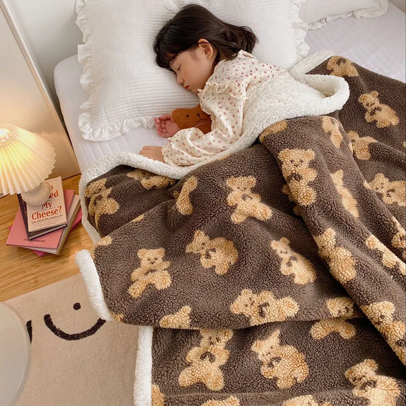 Winter Baby Blanket Bear Cotton Padded Blanket Warm Lamb Wool Newborn Blanket