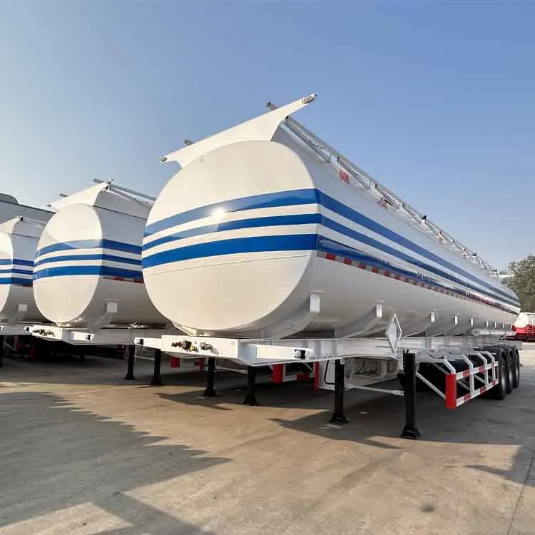 Трехосный топливный бак 42000L полуприцеп резервуар для воды CIMC продажи в Нигерии