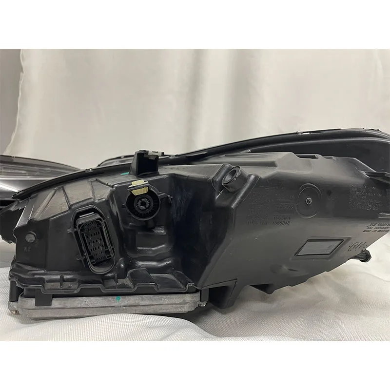 Aftermarket New original quality LED  Headlight  Head lamp for tesla modlel s 1065042-00-D  1053570-00-D