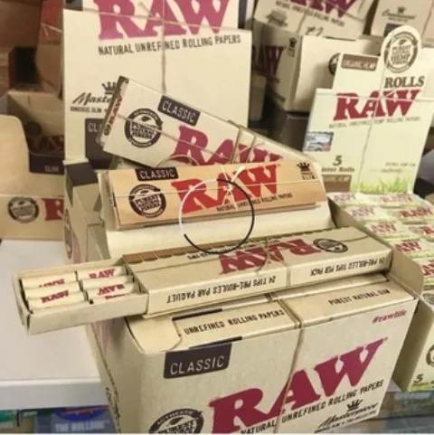 
High Quality Rizla Liquorice Flavour Cigarette Smoking Rolling Papers. 100% Genuine stock 