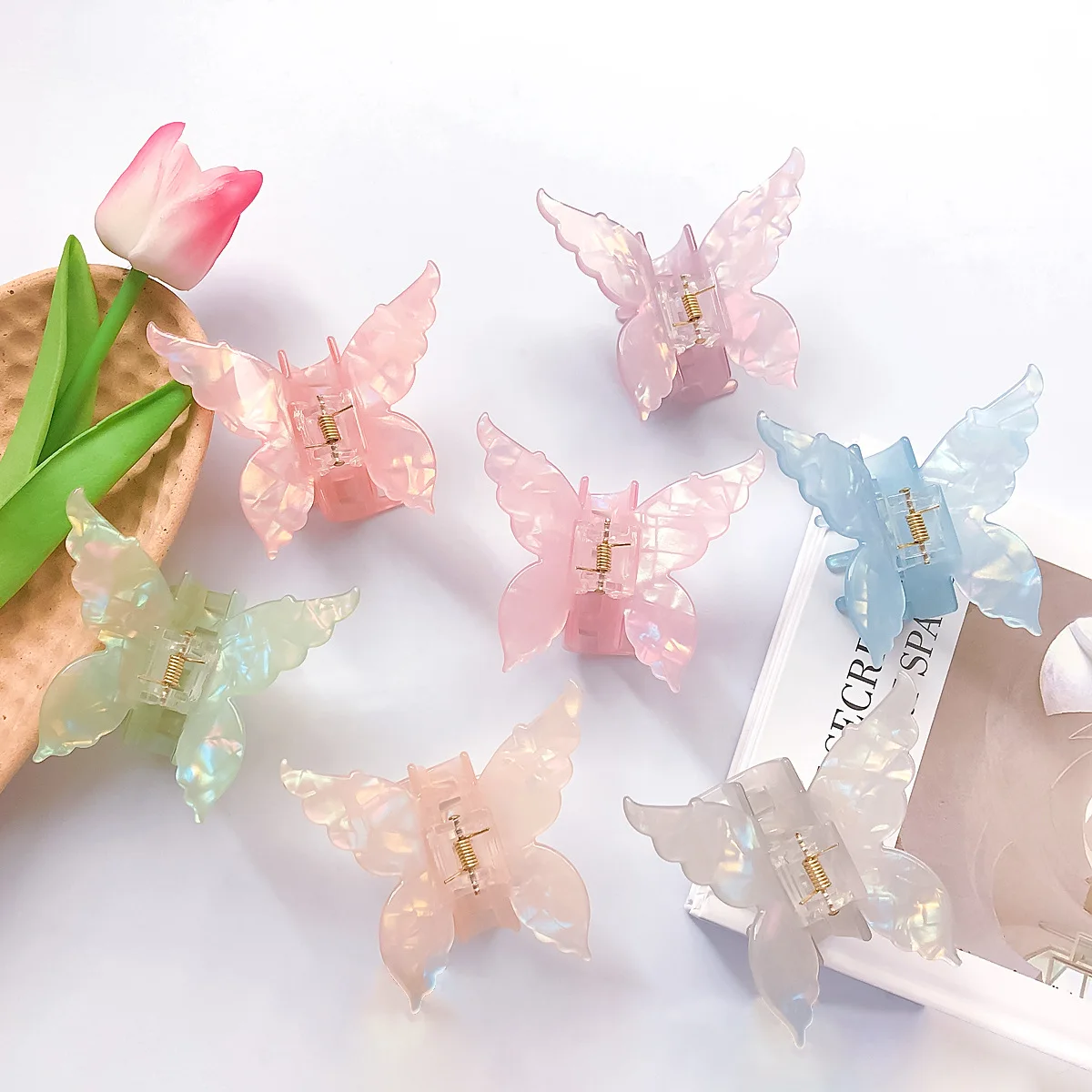 Colourful Transparent Butterfly Shape 7cm Hair Claw Clip Shark Hair Clip Acrylic Butterfly Hair Claw Clips For Women
