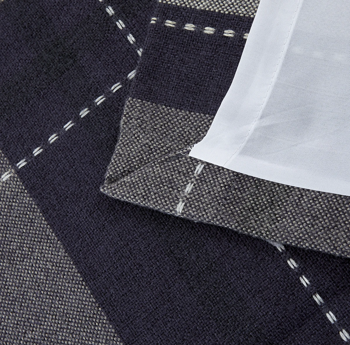 Amity Modern Plaid Polyestergrommet Curtains Double Plaid Jacquard Eyelet Decorative Curtains for Home Hotel 10 Window Curtains