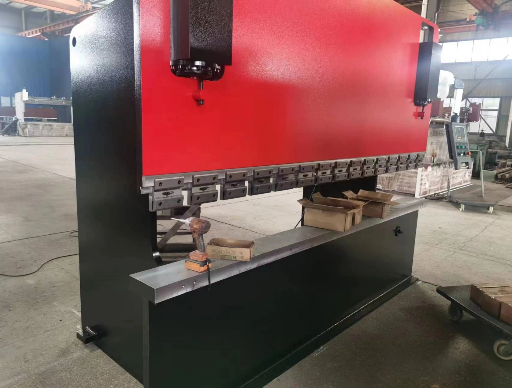 Best Selling Smart 6100mm Sheet Metal Hydraulic Press Brake Machine/Cnc Bending Machine