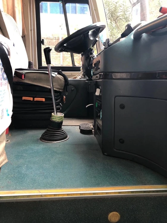 Attractive Price New Type Diesel Manual Big BUS