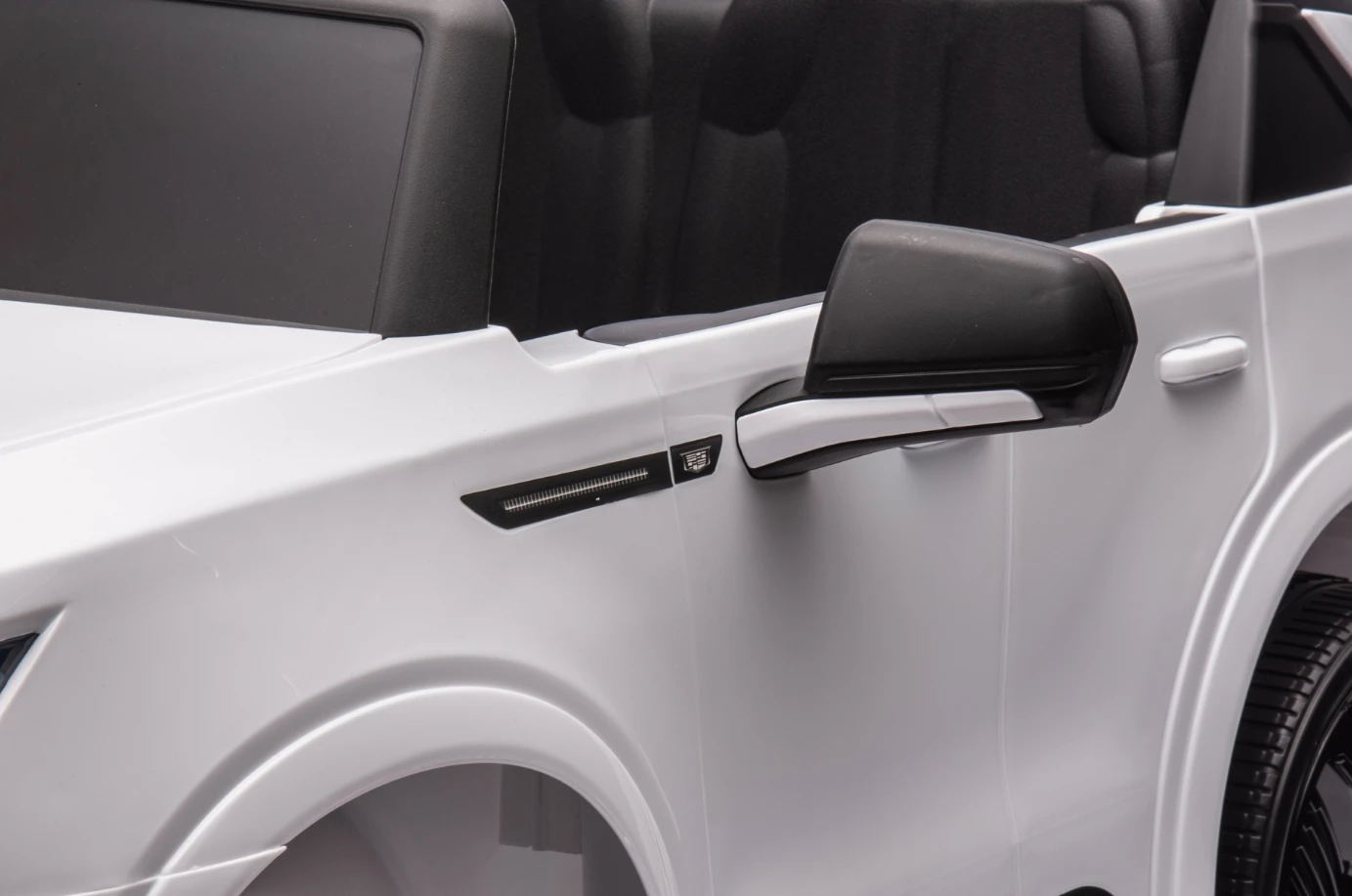 Cadillac Escalade IQ 2025 Licensed Ride on Car with 2.4G Remote Control