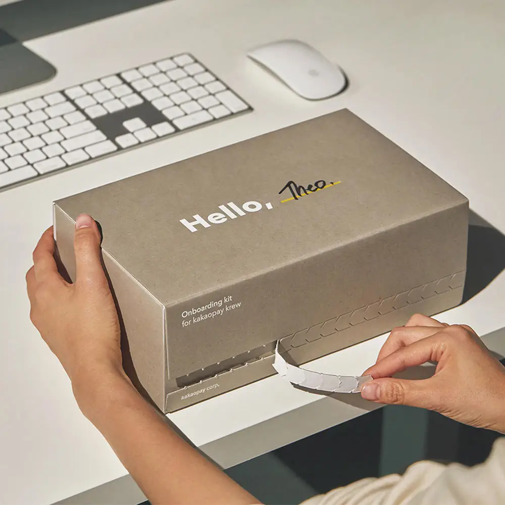 Custom Corrugated Cardboard Paper Packaging Tear Strip Printed Self Sealing Mailer Shipping Gift Box with Logo