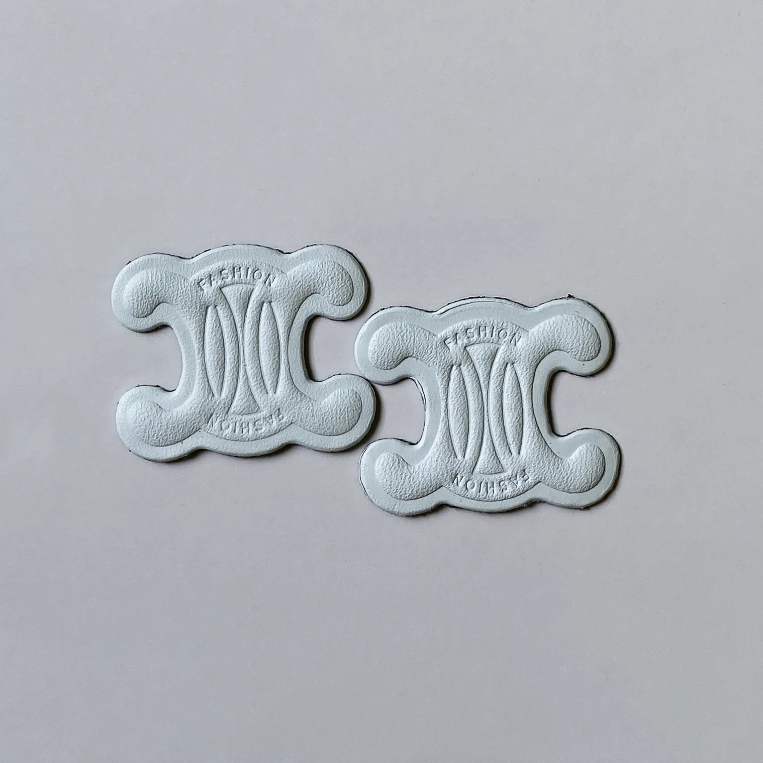 High Quality Hot Stamping engraved White Custom Logo Embossed Real Leather Labels Patches for Jeans and Bags