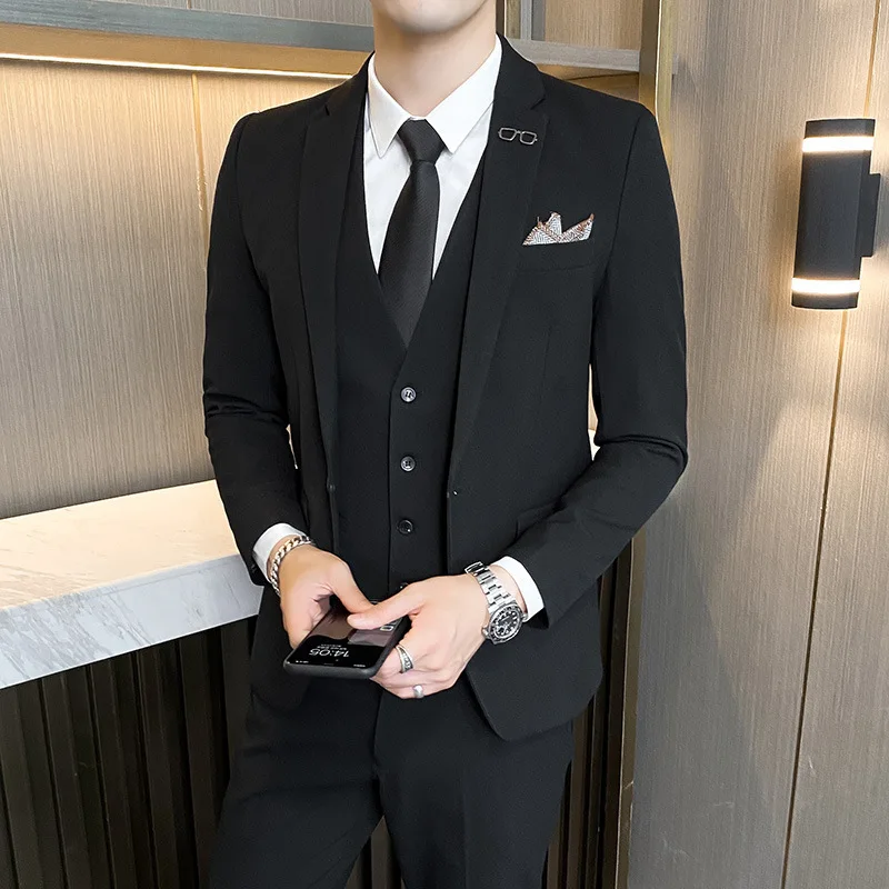 Luxury Men Wedding Suit 3 Pieces Blazer Vest Pants Set Male Blazers Costume Casual Party Classic Slim Fit Suits For Men