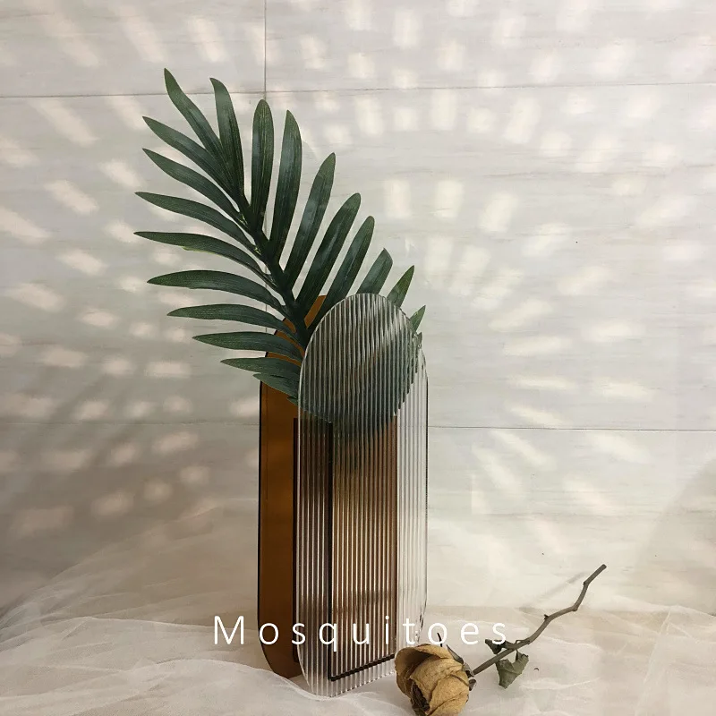Simple And Fresh Creative Corrugated Acrylic Vase Plastic Vases Table Decoration  Holiday Present